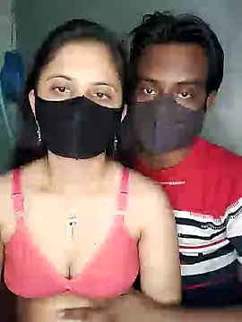 Snapshot of Hot_Nila chatting on 01.25.25 Hot Nila online show from 01.25.25