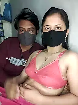 Snapshot of Hot_Nila chatting on 01.30.25 Hot Nila online show from 01.30.25