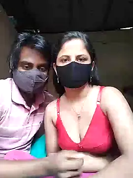 Snapshot of Hot_Nila chatting on 02.11.25 Hot Nila online show from 02.11.25