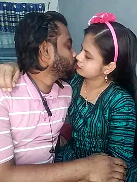 Snapshot of Hot_Nila chatting on 03.22.25 Hot Nila online show from 03.22.25