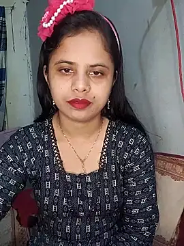 Snapshot of Hot_Nila chatting on 03.23.25 Hot Nila online show from 03.23.25