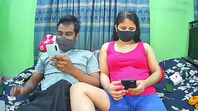 Hot Nila online show from 11.19.25