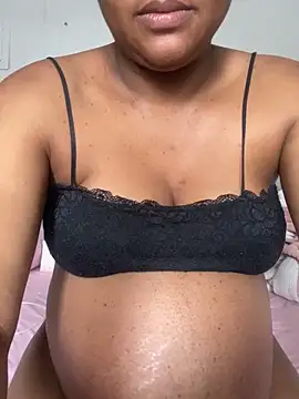 Mariaapimentinha online show from 12.18.25