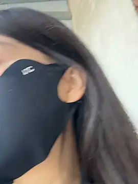 SSSniang- online show from 04.18.26