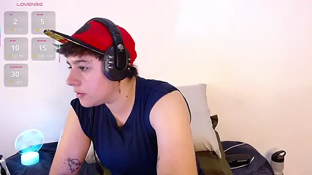 Snapshot of Noah_Blue7 chatting on 01.30.25 Noah Blue7 online show from 01.30.25