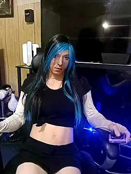 Rebeckalove online show from 11.22.25