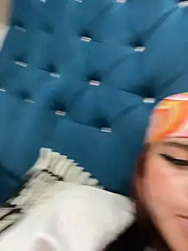 Snapshot of Jowi___ chatting on 01.08.25 Jowi online show from 01.08.25