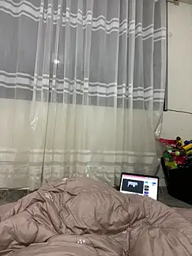 Snapshot of Jowi___ chatting on 03.20.25 Jowi online show from 03.20.25