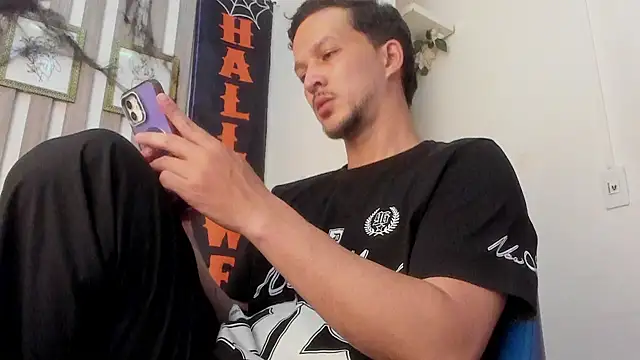 Oliverssmith online show from 10.30.25