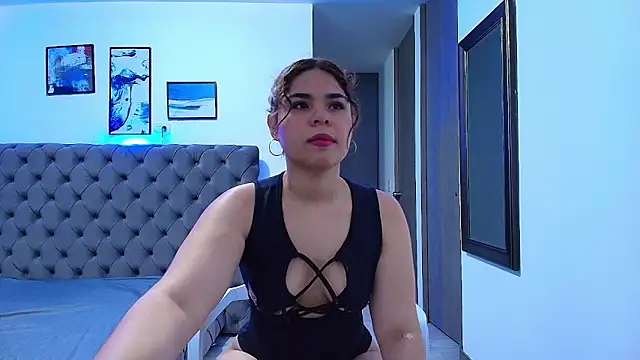 Snapshot of stellaallen24 chatting on 01.27.25 stellaallen24 online show from 01.27.25