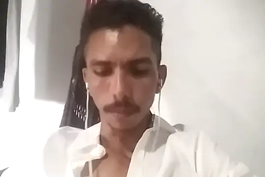 MagrinhoSaradoo online show from 02.22.25