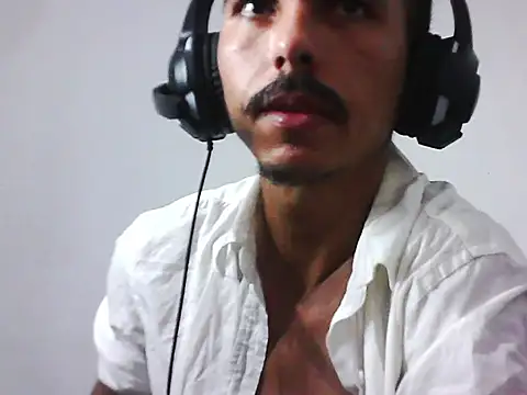 MagrinhoSaradoo online show from 11.11.25