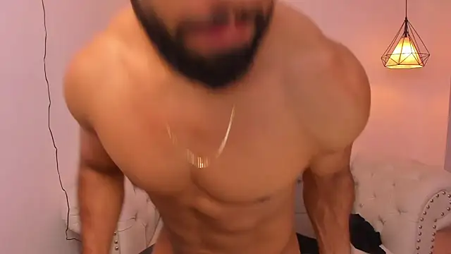 Santiago huntt online show from 12.07.24