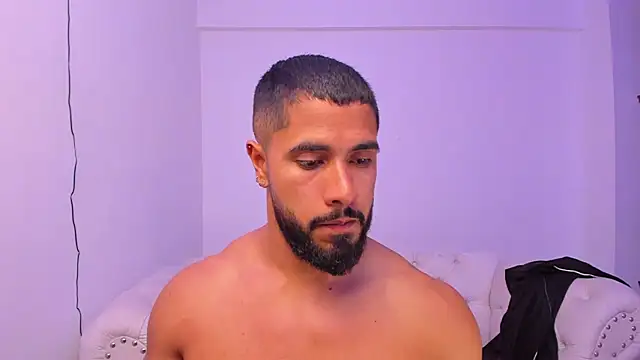 Santiago huntt online show from 12.24.24