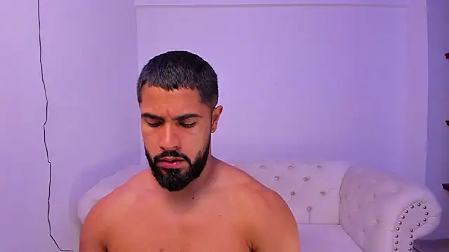 Santiago huntt online show from 12.27.24