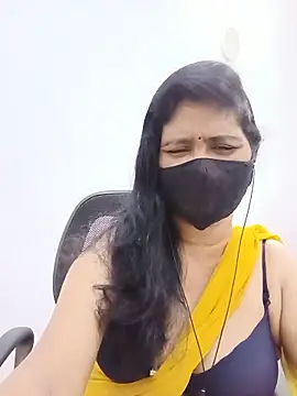 Snapshot of Lucky-Deepthi chatting on 06.11.26 Lucky-Deepthi online show from 06.11.26