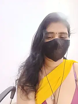Snapshot of Lucky-Deepthi chatting on 06.21.26 Lucky-Deepthi online show from 06.21.26