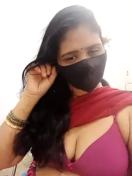 Snapshot of Lucky-Deepthi chatting on 06.28.26 Lucky-Deepthi online show from 06.28.26