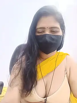Snapshot of Lucky-Deepthi chatting on 07.19.26 Lucky-Deepthi online show from 07.19.26