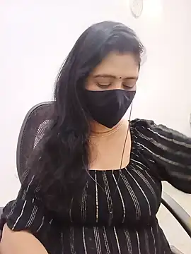 Snapshot of Lucky-Deepthi chatting on 07.19.26 Lucky-Deepthi online show from 07.19.26
