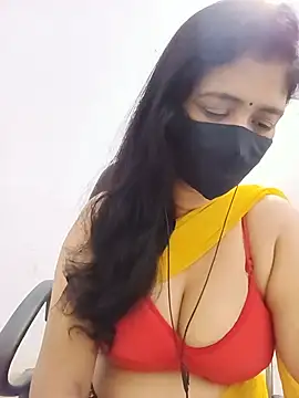 Snapshot of Lucky-Deepthi chatting on 07.26.26 Lucky-Deepthi online show from 07.26.26