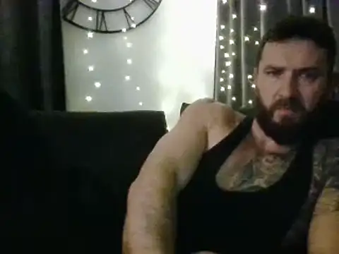 Snapshot of realdilf chatting on 01.21.25 realdilf online show from 01.21.25