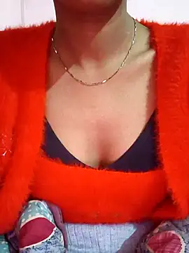 Snapshot of Barbie_183 chatting on 01.20.25 Barbie 183 online show from 01.20.25