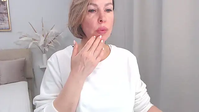 AnnyUBright online show from 01.09.25