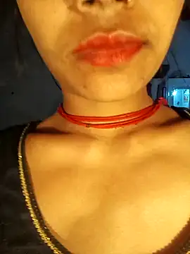 Snapshot of Amaya_Bajwa chatting on 02.08.25 Amaya Bajwa online show from 02.08.25