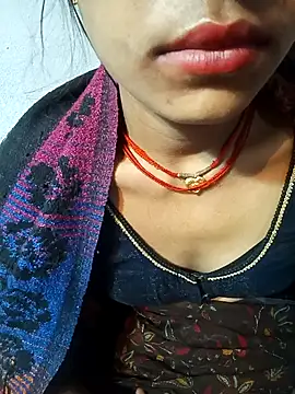 Snapshot of Amaya_Bajwa chatting on 02.08.25 Amaya Bajwa online show from 02.08.25