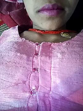 Snapshot of Amaya_Bajwa chatting on 02.16.25 Amaya Bajwa online show from 02.16.25