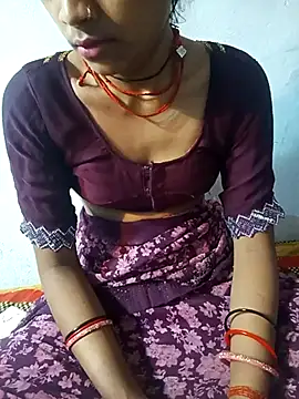 Snapshot of Amaya_Bajwa chatting on 03.14.25 Amaya Bajwa online show from 03.14.25