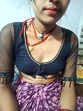 Snapshot of Amaya_Bajwa chatting on 03.18.25 Amaya Bajwa online show from 03.18.25