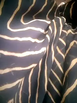 Snapshot of Amaya_Bajwa chatting on 09.28.25 Amaya Bajwa online show from 09.28.25