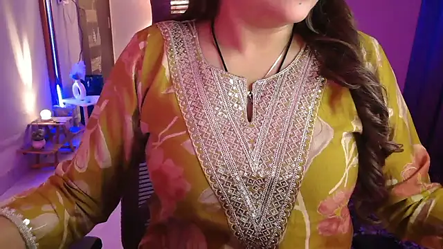 Mitikaa online show from 01.12.26