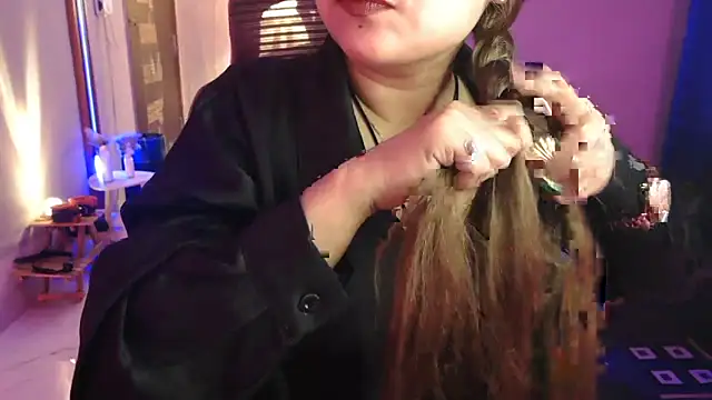 Mitikaa online show from 04.19.26