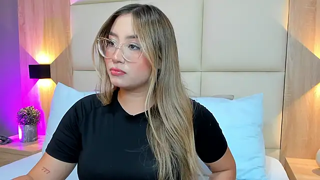 antonella cutie  online show from 10.20.25