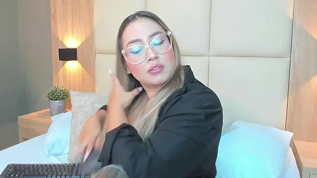 antonella cutie  online show from 12.04.25