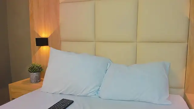 antonella cutie  online show from 12.19.25