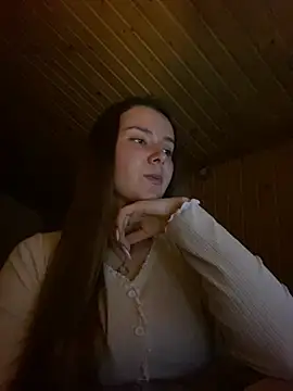 mewKate online show from 02.15.25