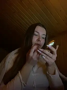 mewKate online show from 02.18.25