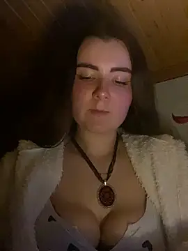 mewKate online show from 04.15.26