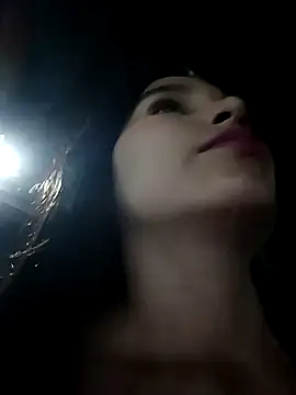 Snapshot of the_queen_of_street chatting on 11.12.25 the queen of street online show from 11.12.25