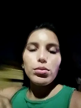 Snapshot of the_queen_of_street chatting on 12.16.25 the queen of street online show from 12.16.25