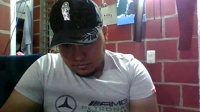 parejanuevahoff online show from 11.04.25