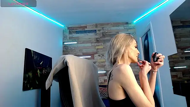 AshlineKatte online show from 02.05.25