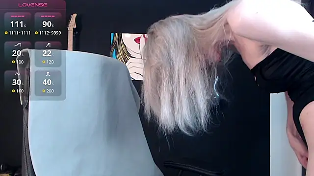 AshlineKatte online show from 03.19.25