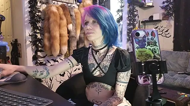 trashbrat online show from 02.07.26