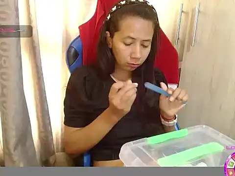 Danielagomez33 online show from 04.07.26