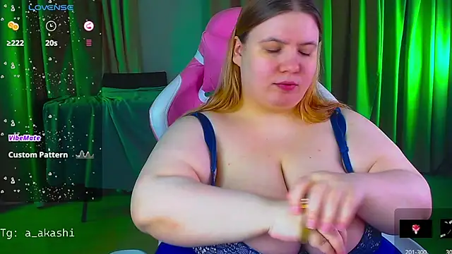 Snapshot of Ariakashi chatting on 02.23.26 Ariakashi online show from 02.23.26